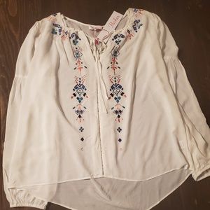 Parker Tops - Parker white embroidered top Parker Tops - Parker white embroidered top